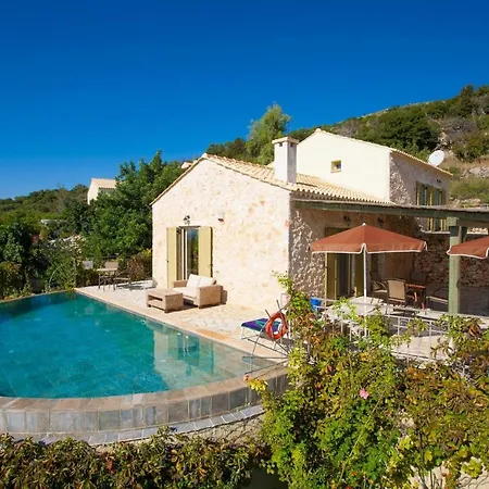 Skala Sleeps 4 Pool Air Con Wifi 빌라 Ratzaklíon